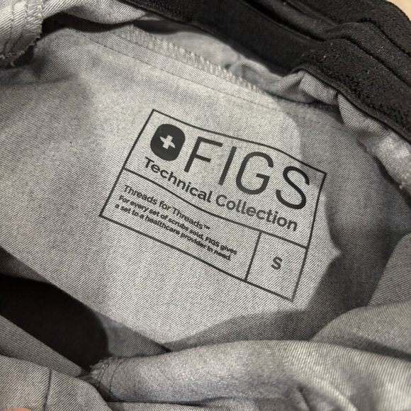 FIGS Grey Technical Collection Scrub Jogger Pants Size Small - Picture 12 of 14